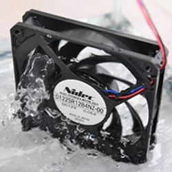 <strong>Nidec 超静音防水风扇</strong>